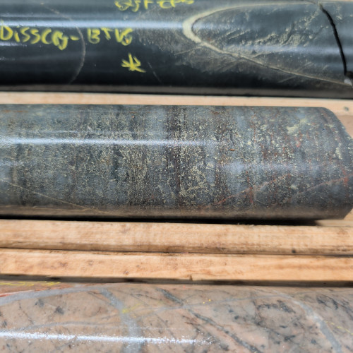 6.17% Cu, 1.01 g/t Au, 34.5 g/t Ag from 132 m to 132.41 m