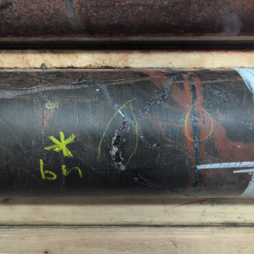 5.26% CuEq, 0.45% Cu, 9320 Mo_ppm, 0.06 g/t Au, 0.25 g/t Ag, from 184m to 185m